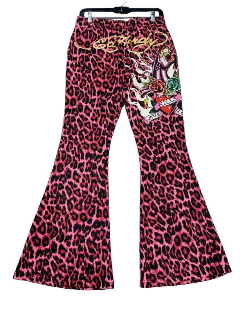 Ed Hardy Women's Panther Roses Sweatsuit from On Time Fashions – Women's Pants Set by Ed Hardy, Birmingham AL’s 1 fashion store and premier destination for streetwear, suits, kids fashion, and big & tall