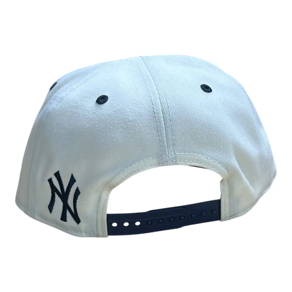 New Era New York Yankees Classic 9FIFTY Snapback – Cream/Navy