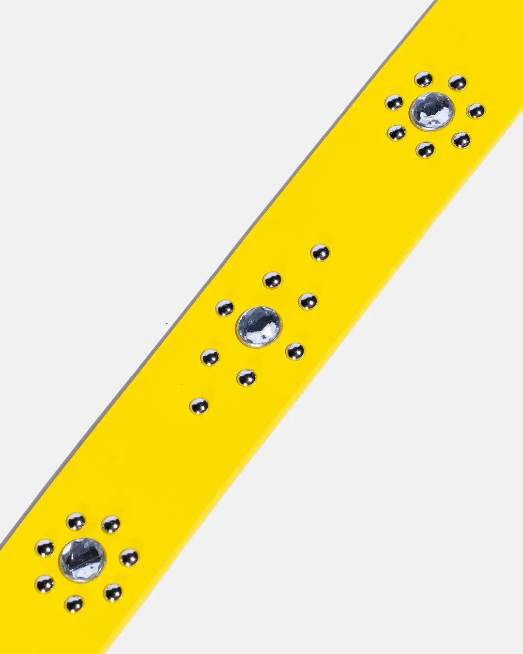 Ad Astra Vellum belt in yellow, strap texture detail