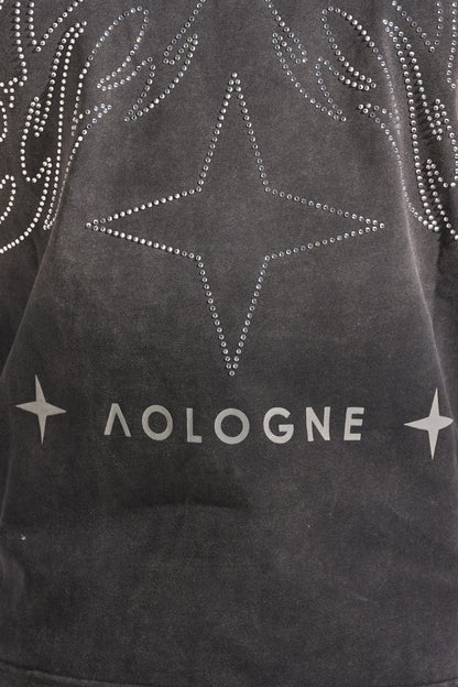 Aologne Venus Black Tee from On Time Fashions – T-Shirt by Aologne, Birmingham AL’s 1 fashion store and premier destination for streetwear, suits, kids fashion, and big & tall