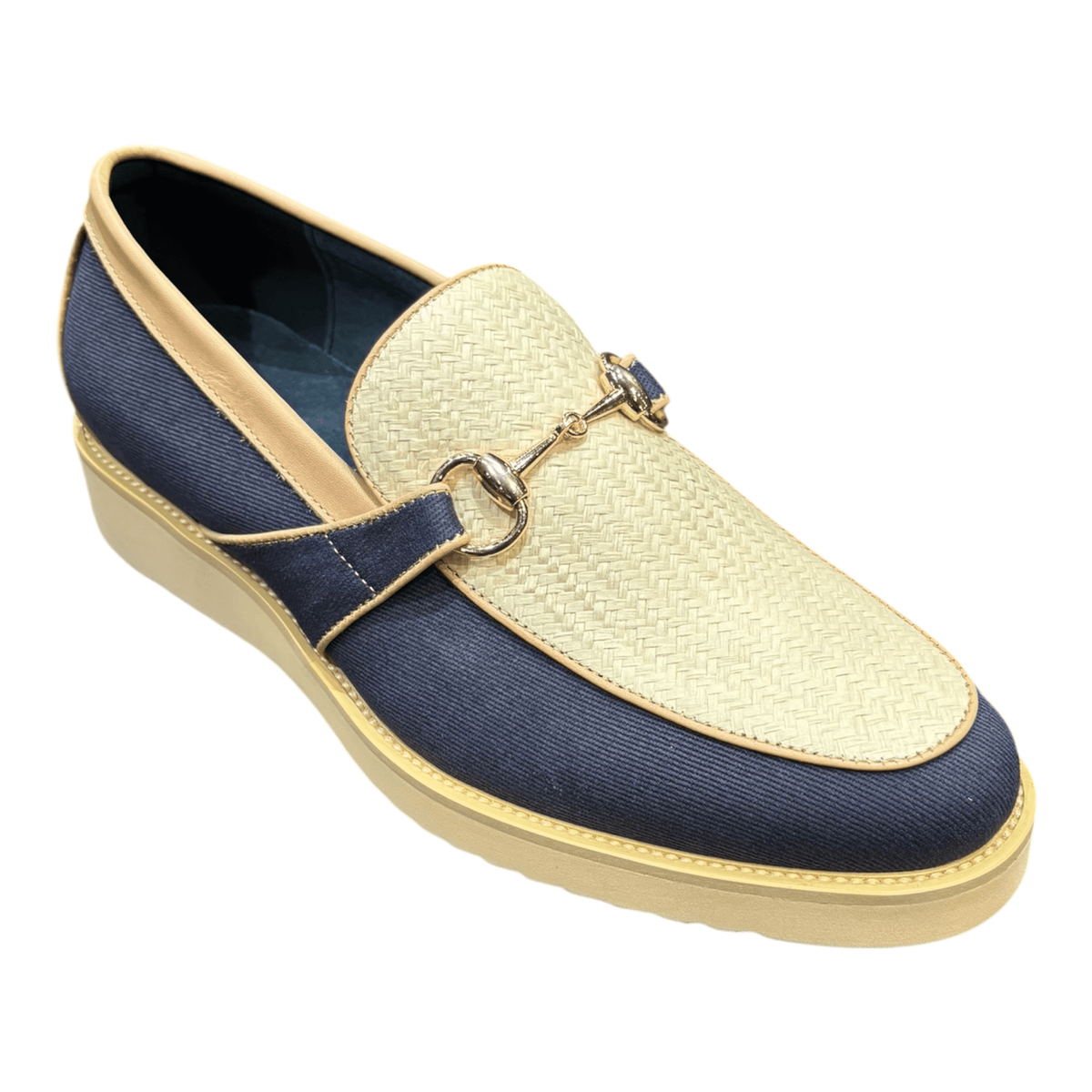 BlackJulep Compass by Globe Footwear