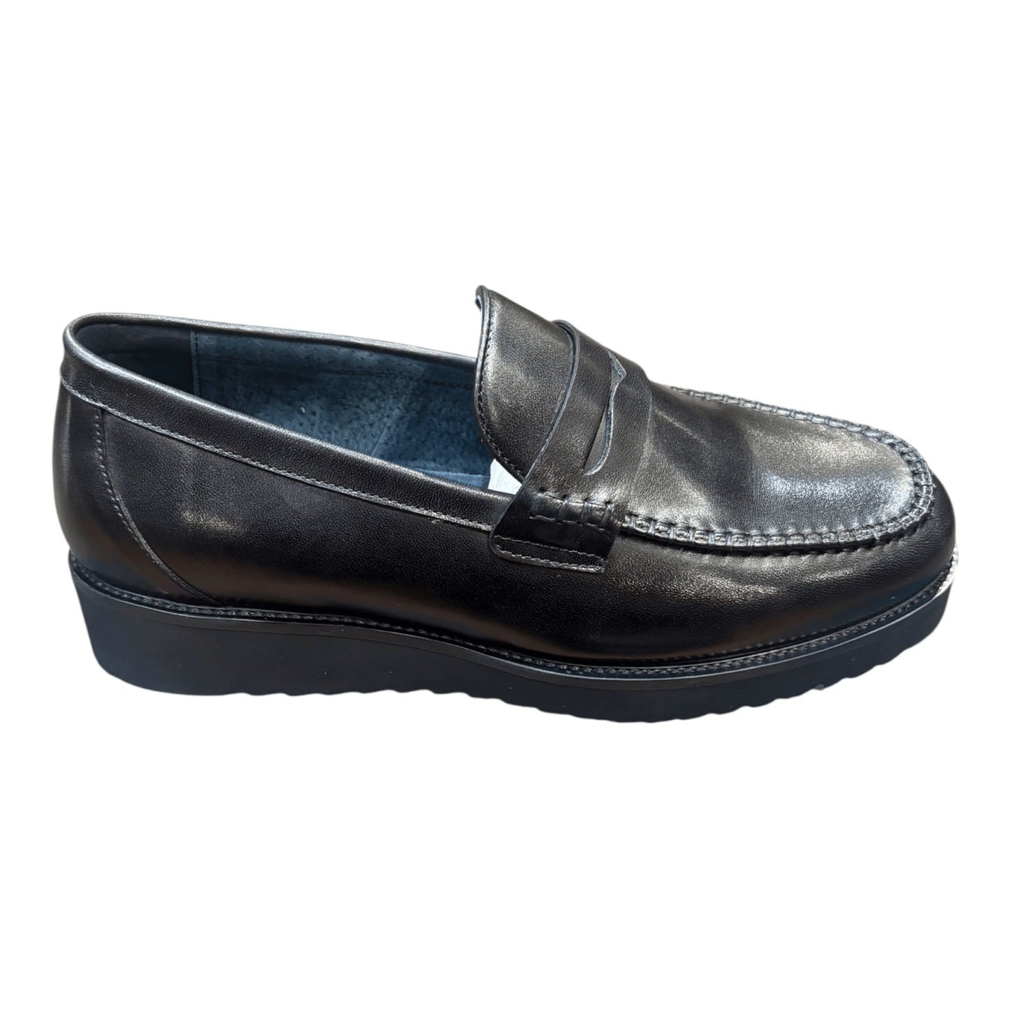 BlackJulep Maverick from On Time Fashions – Casual Shoes by Globe Footwear, Birmingham AL’s 1 fashion store and premier destination for streetwear, suits, kids fashion, and big & tall