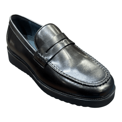 BlackJulep Maverick from On Time Fashions – Casual Shoes by Globe Footwear, Birmingham AL’s 1 fashion store and premier destination for streetwear, suits, kids fashion, and big & tall