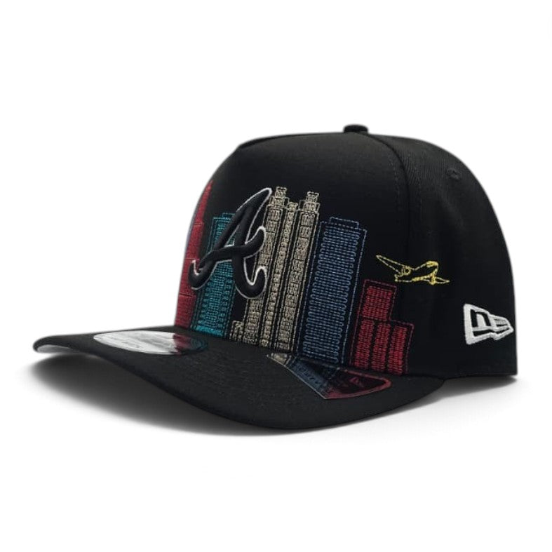 New Era Atlanta Braves Skyline black 9FIFTY A-Frame snapback – side product photograph