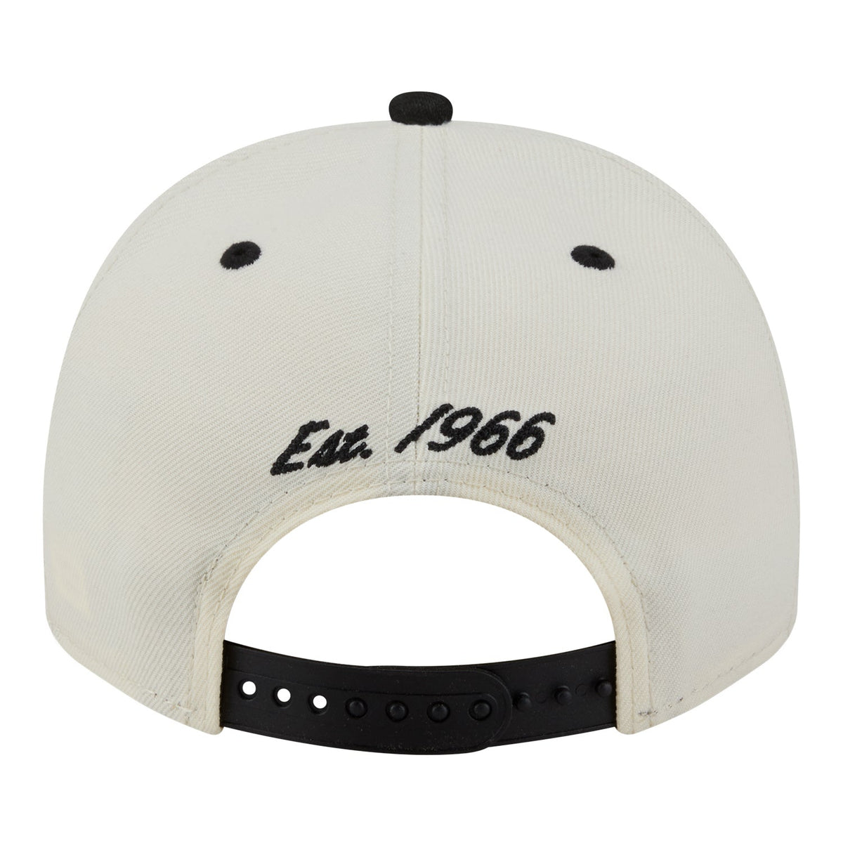 New Era Chicago Bulls Arched cream and black 9FIFTY A-Frame snapback – rear Est. 1966 embroidery and snapback closure product photograph