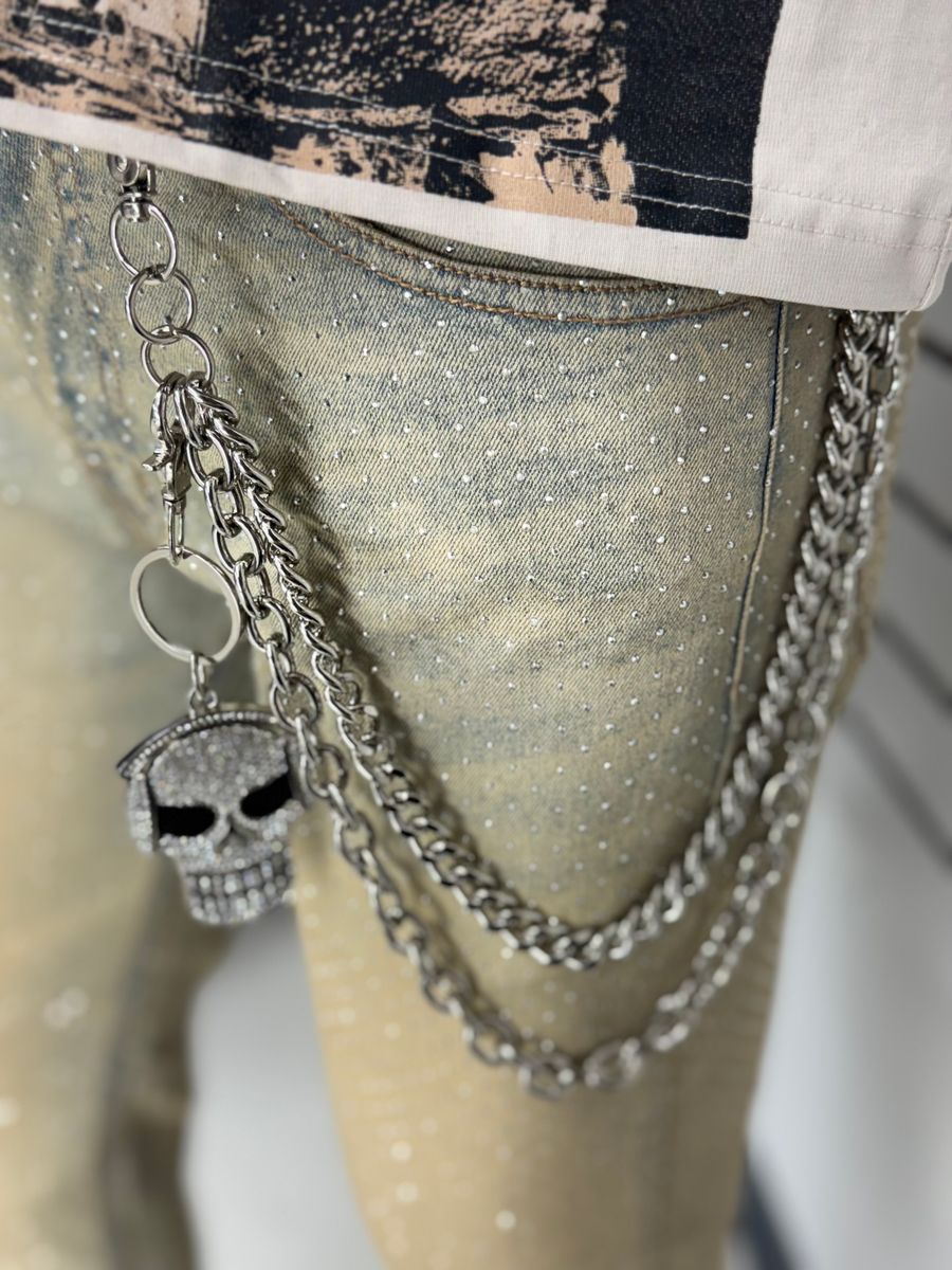 Drunz Metallic Skull Double Chain from On Time Fashions – Jean Chain by Drunz, Birmingham AL’s 1 fashion store and premier destination for streetwear, suits, kids fashion, and big & tall