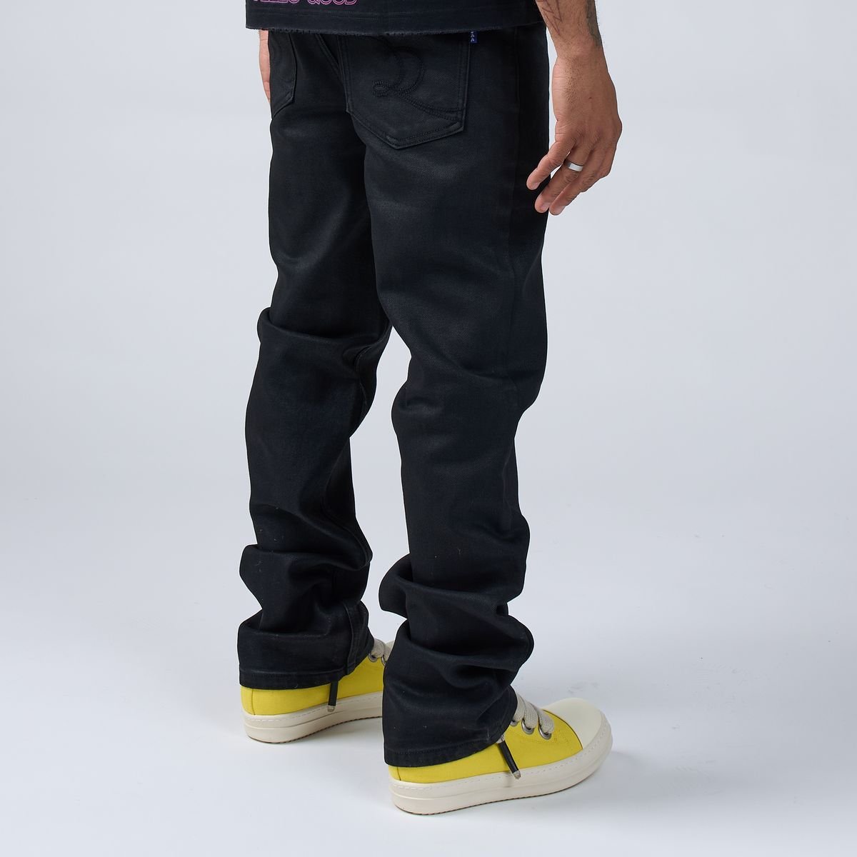 DUAA Moon Black Denim from On Time Fashions – Jeans by DUAA, Birmingham AL’s 1 fashion store and premier destination for streetwear, suits, kids fashion, and big & tall