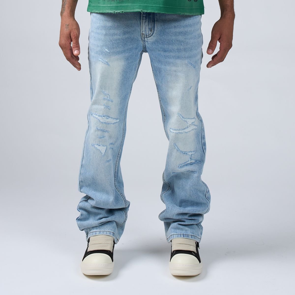 DUAA Saturn Denim from On Time Fashions – Jeans by DUAA, Birmingham AL’s 1 fashion store and premier destination for streetwear, suits, kids fashion, and big & tall