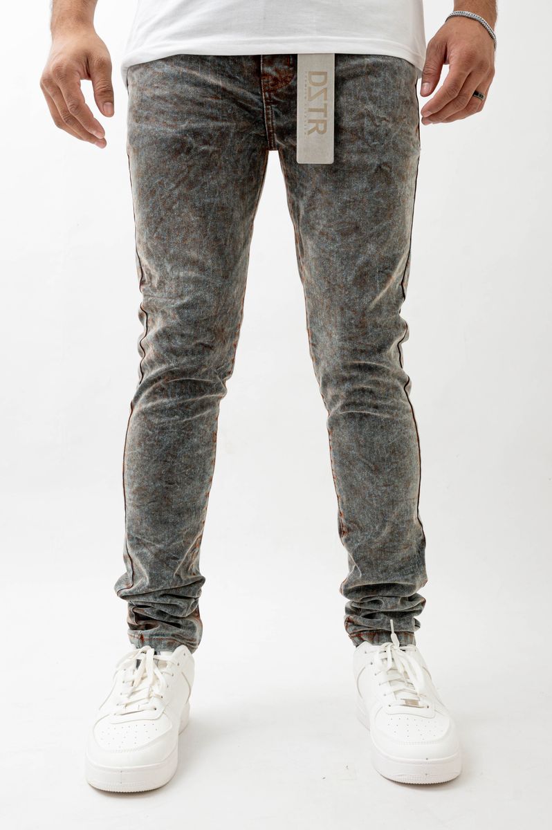 DZTR Super Stretch Velvet Jeans – 553 from On Time Fashions – Jeans by Premium Disaster, Birmingham AL’s 1 fashion store and premier destination for streetwear, suits, kids fashion, and big & tall