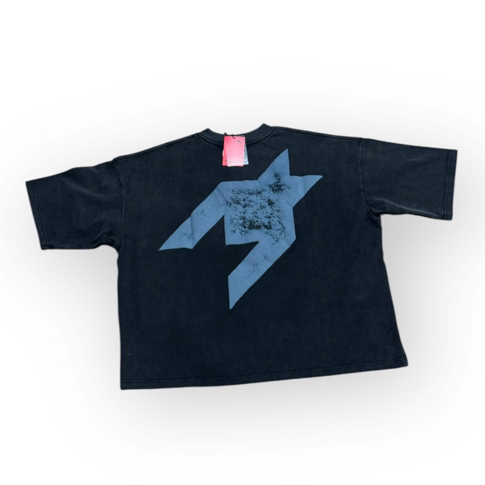 FREE REFILLS University Tee from On Time Fashions â€“ by On Time Fashion Birmingham, Birmingham ALâ€™s 1 fashion store and premier destination for streetwear, suits, kids fashion, and big & tall
