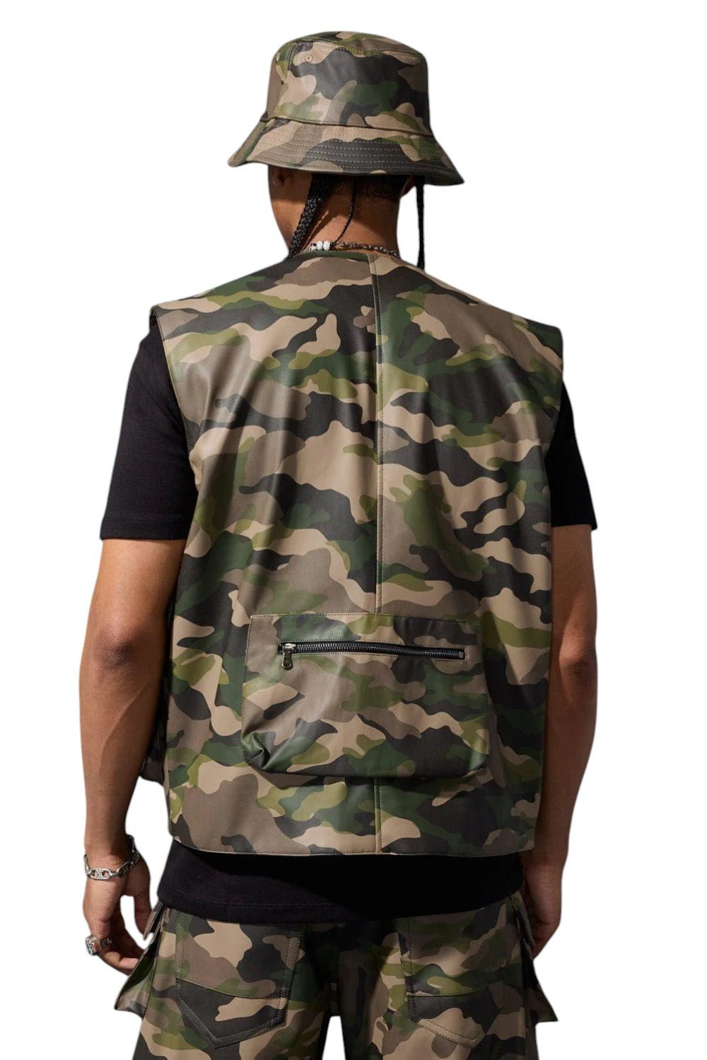 Jordan Thriller Cargo Vest from On Time Fashions – streetwear vest by Jordan Craig, Birmingham AL’s 1 fashion store and premier destination for streetwear, suits, kids fashion, and big & tall