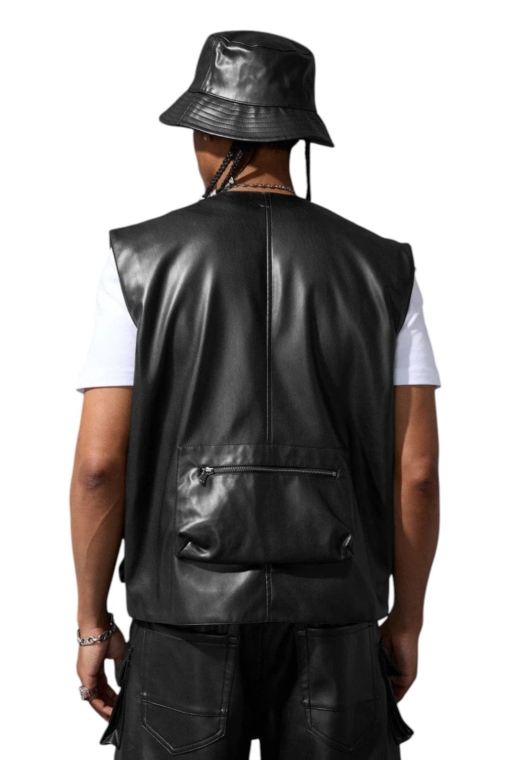 Jordan Thriller Cargo Vest from On Time Fashions – streetwear vest by Jordan Craig, Birmingham AL’s 1 fashion store and premier destination for streetwear, suits, kids fashion, and big & tall