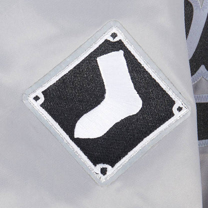 Pro Standard kids Chicago White Sox Classic Chenille satin jacket in Silver, sleeve patch detail