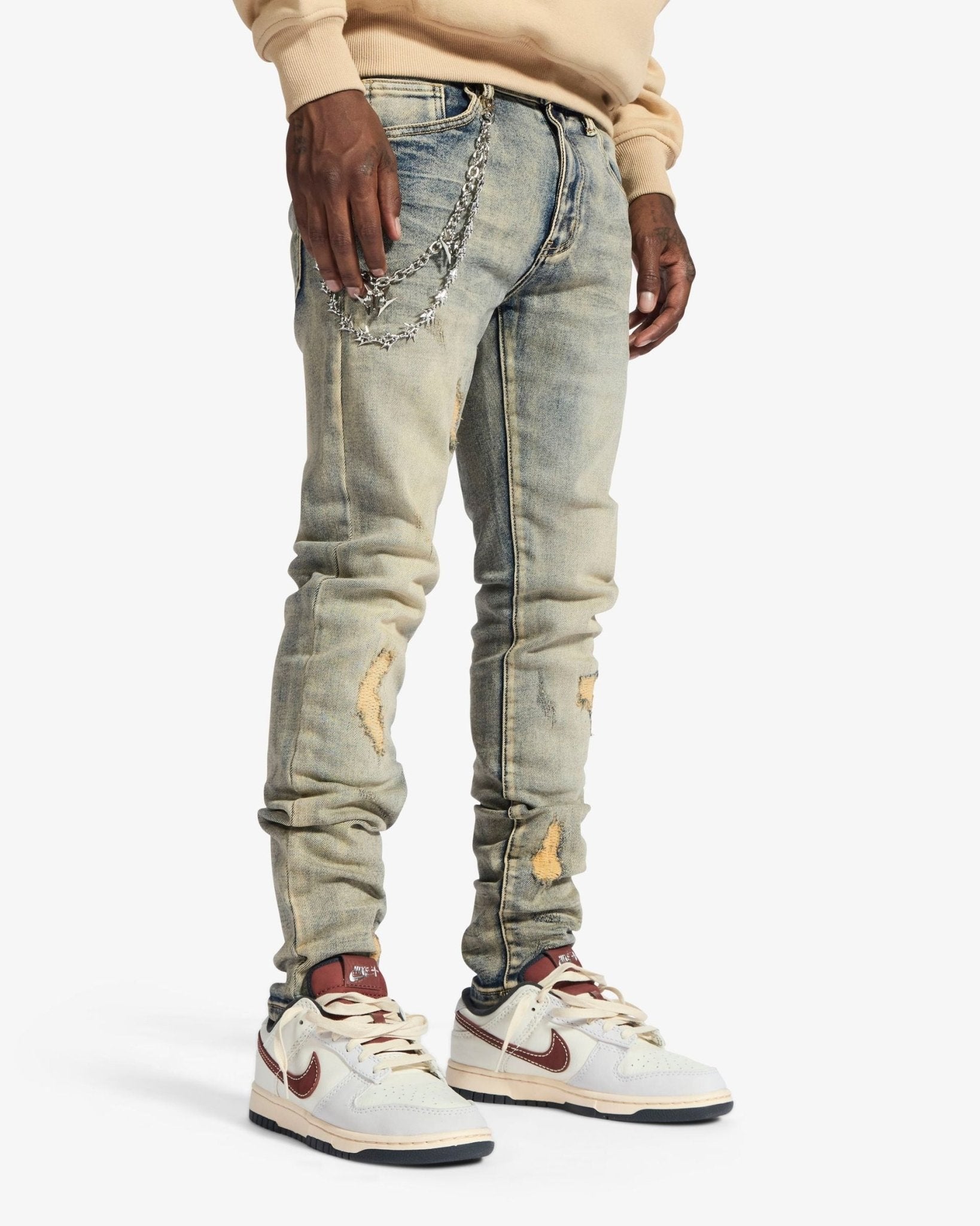 Melee Denim Saladin Jeans from On Time Fashions – jeans by House of Rio Holdings, Birmingham AL’s 1 fashion store and premier destination for streetwear, suits, kids fashion, and big & tall