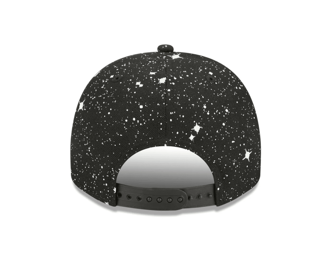 New Era 9Fifty A-Frame Space Jam Stars Snapback from On Time Fashions – Fitted Caps & Snapbacks by New Era, Birmingham AL’s 1 fashion store and premier destination for streetwear, suits, kids fashion, and big & tall