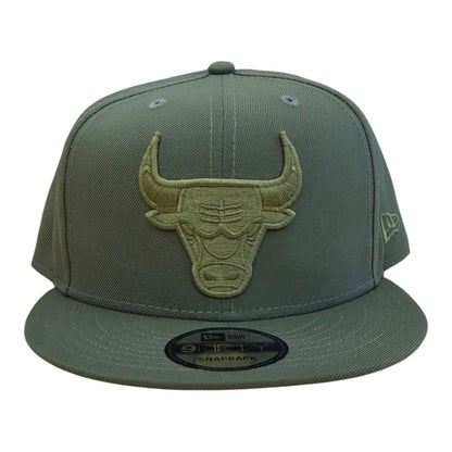 New Era Chicago Bulls 9FIFTY Color Pack Snapback from On Time Fashions – Snapback Hat by New Era, Birmingham AL’s 1 fashion store and premier destination for streetwear, suits, kids fashion, and big & tall