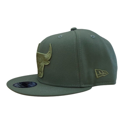 New Era Chicago Bulls 9FIFTY Color Pack Snapback from On Time Fashions – Snapback Hat by New Era, Birmingham AL’s 1 fashion store and premier destination for streetwear, suits, kids fashion, and big & tall