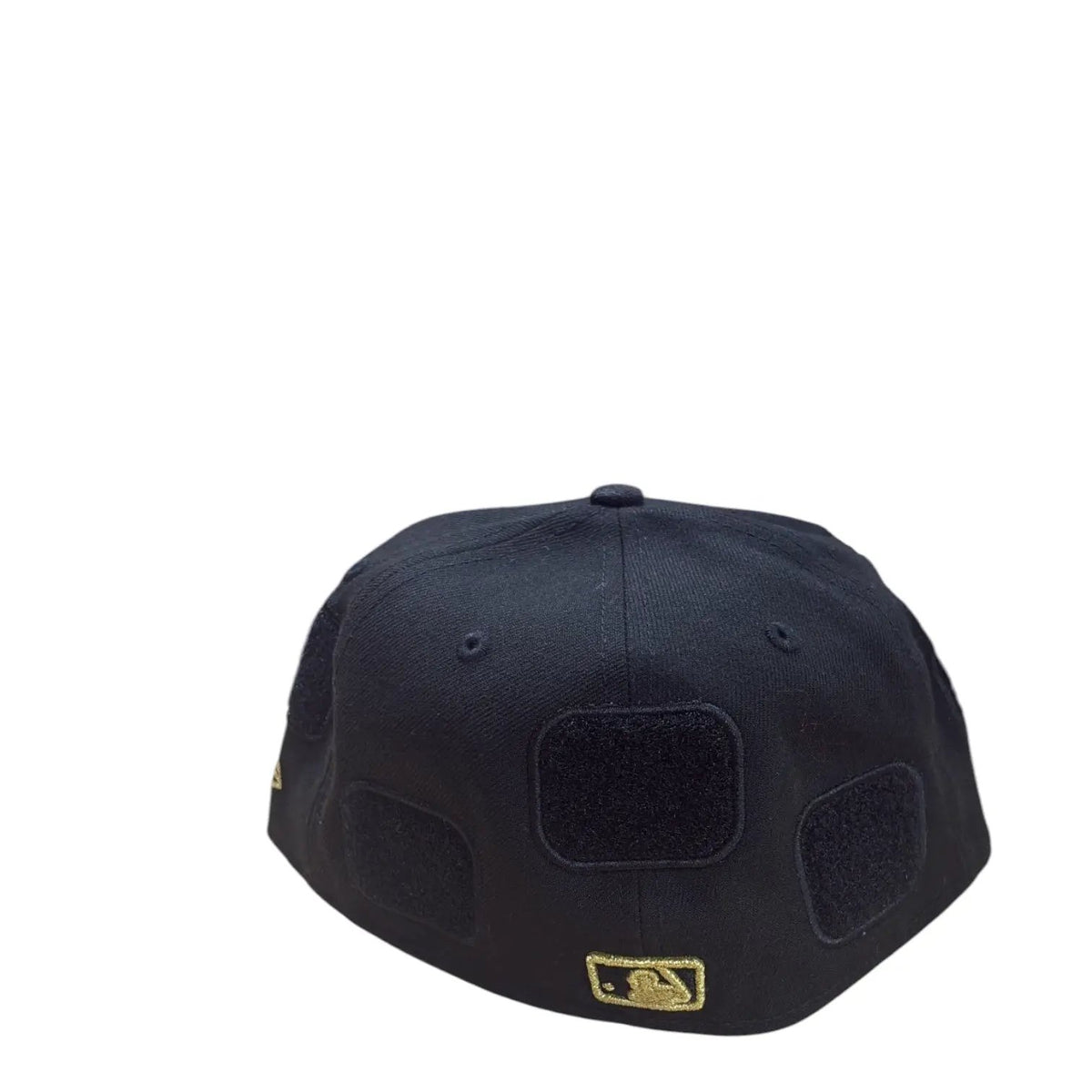 New Era Yankees black and gold fitted hat, rear patch panels and MLB logo