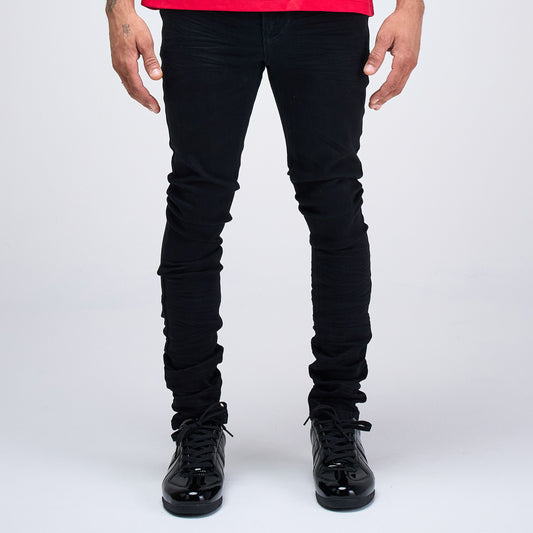 OCHO ECLIPSE jeans in Black, front on model
