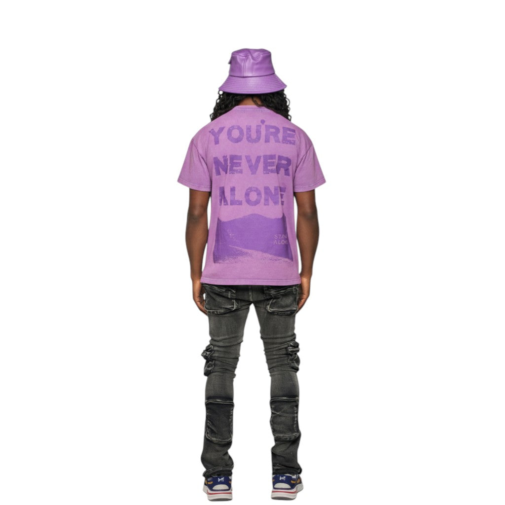 On Time Fashions Aologne Never Alone lavender cotton tee with graphic print and crew neck. Streetwear fit.