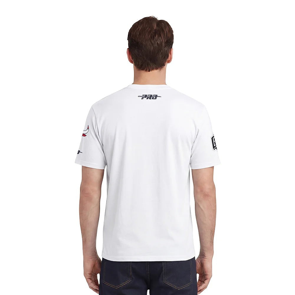 On Time Fashions white cotton t-shirt with Chicago Bulls logo on sleeve and Pro Standard graphic on back.