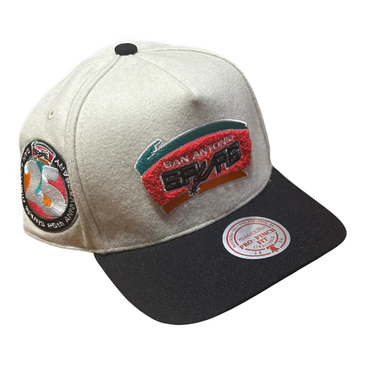 Mitchell & Ness San Antonio Spurs Cream Team Pro Snapback by Mitchell & Ness