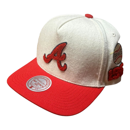 Mitchell & Ness Atlanta Braves Cream Team Pro Snapback by Mitchell & Ness