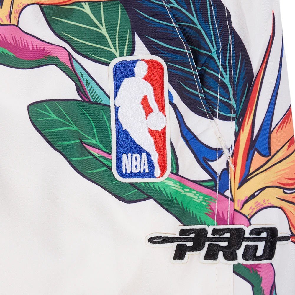 Pro Standard Chicago Bulls Paradise Woven Shorts from On Time Fashions – Shorts by Pro Standard, Birmingham AL’s 1 fashion store and premier destination for streetwear, suits, kids fashion, and big & tall