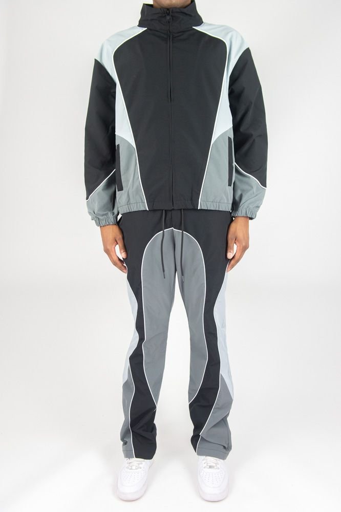 Rebel Minds Ripstop Nylon Colorblock Set from On Time Fashions – Nylon Set by Rebel Minds, Birmingham AL’s 1 fashion store and premier destination for streetwear, suits, kids fashion, and big & tall