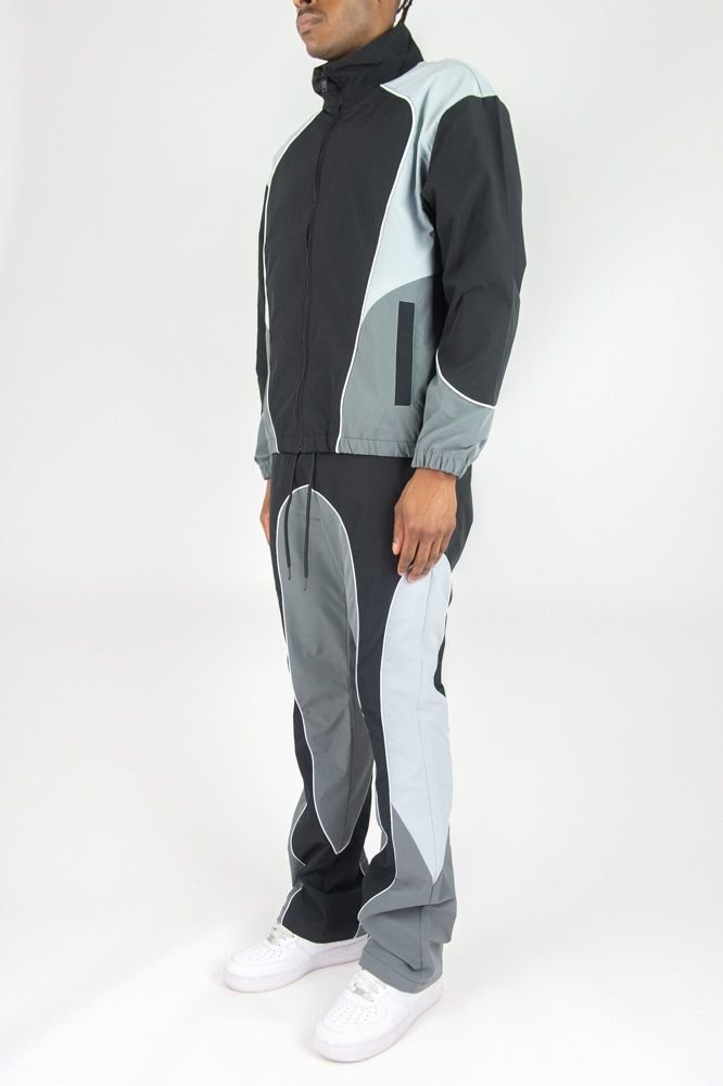 Rebel Minds Ripstop Nylon Colorblock Set from On Time Fashions – Nylon Set by Rebel Minds, Birmingham AL’s 1 fashion store and premier destination for streetwear, suits, kids fashion, and big & tall