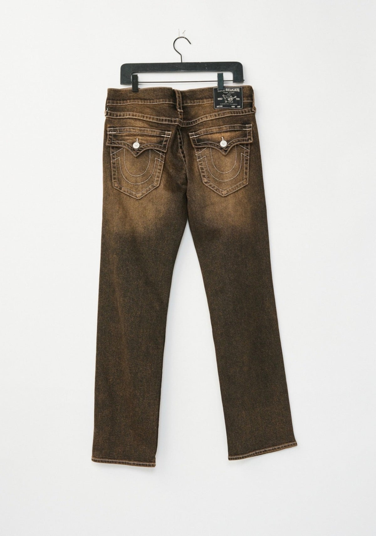 True Religion Ricky SN Flap 34in Rodeo Strip Brown Wash Jean from On Time Fashions – Jeans by True Religion, Birmingham AL’s 1 fashion store and premier destination for streetwear, suits, kids fashion, and big & tall